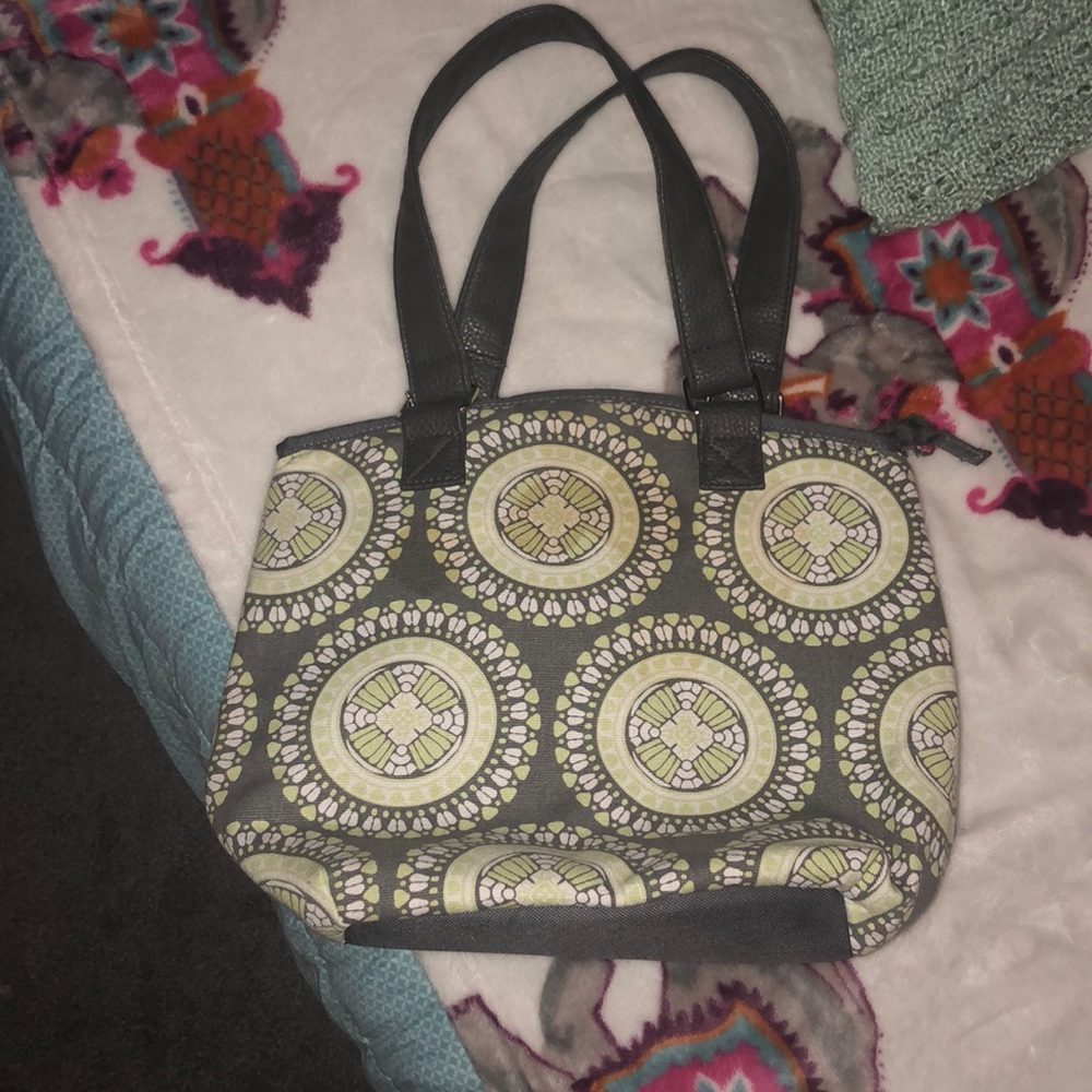 Cute green floral lunch box